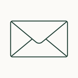 E-Mail-Support bei Fragen zu FEMME-Produkten oder Bestellungen bei NUTRILAB MUNICH

